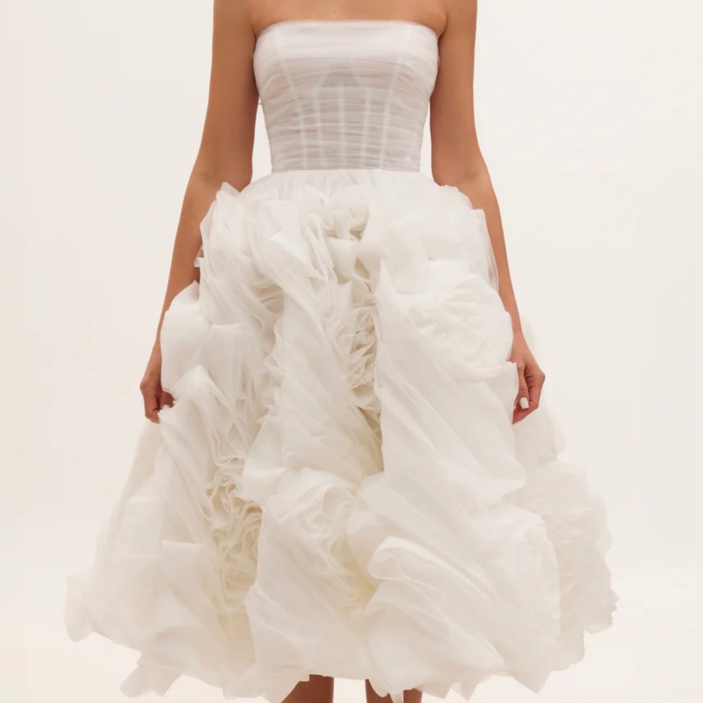 Strapless White Ruffled Midi Wedding Dress